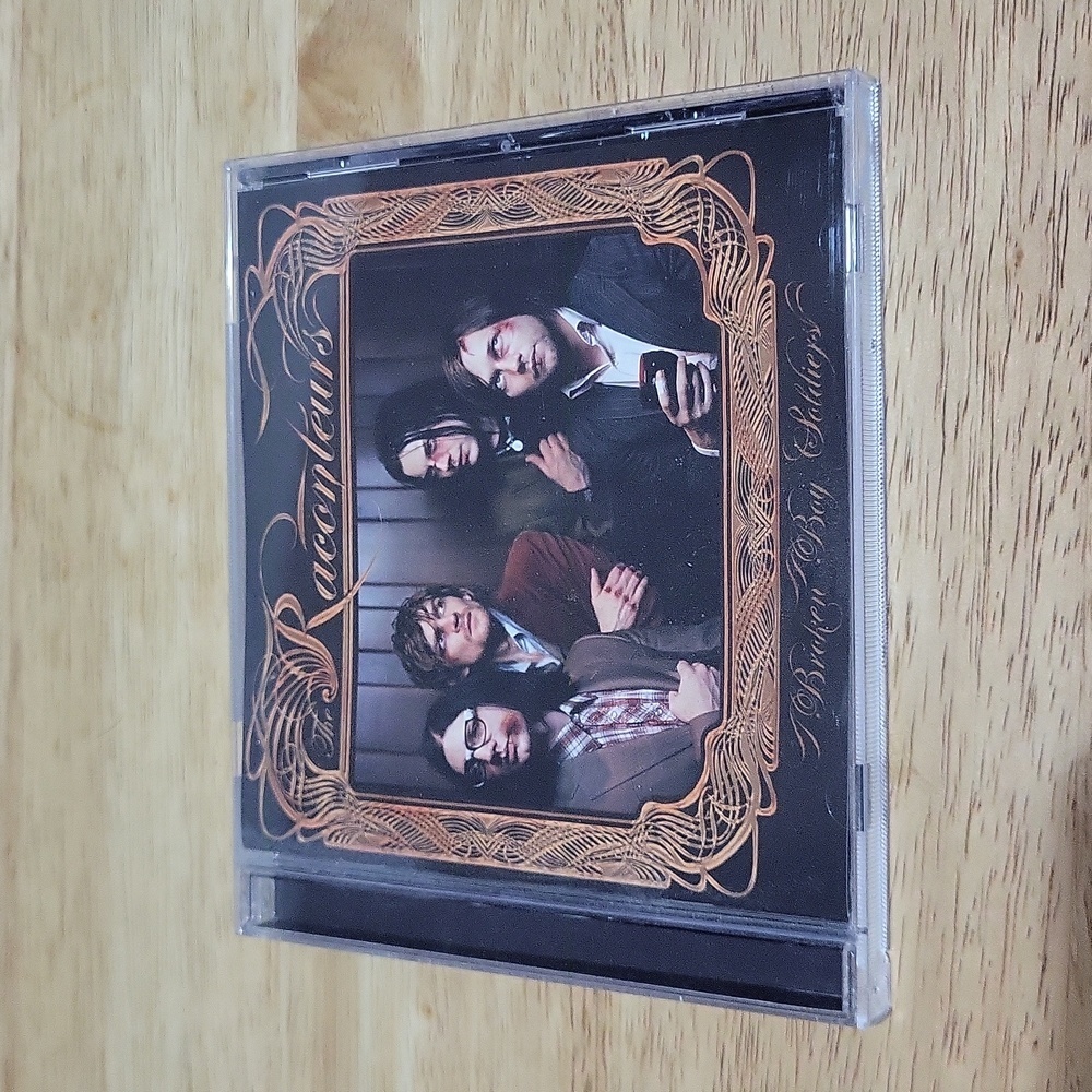 The Raconteurs -  Broken Boy Soldiers CD